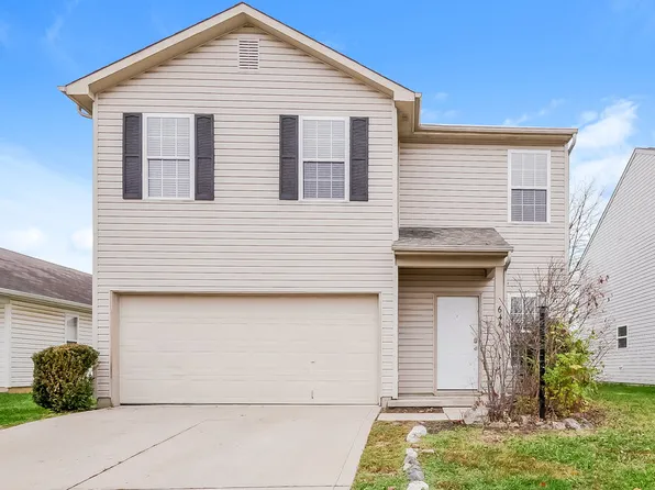 644 Blue Meadow Dr, Greenwood, IN 46143