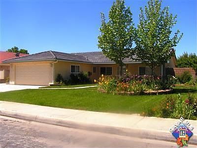 2nd image of 42975 Cherbourg Ln