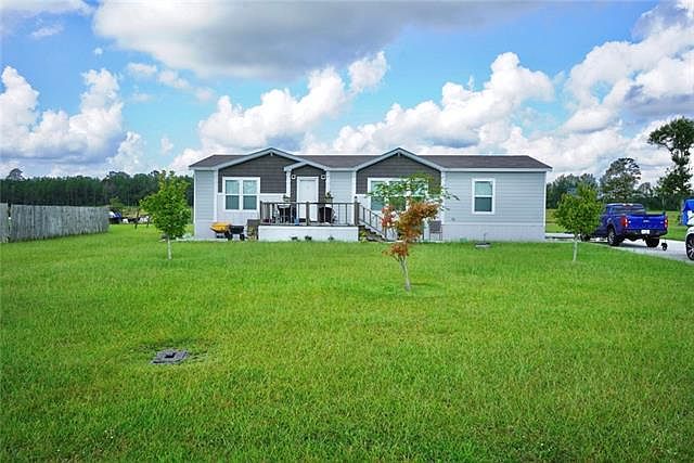 1st image of 2035 E Holbrook Cir