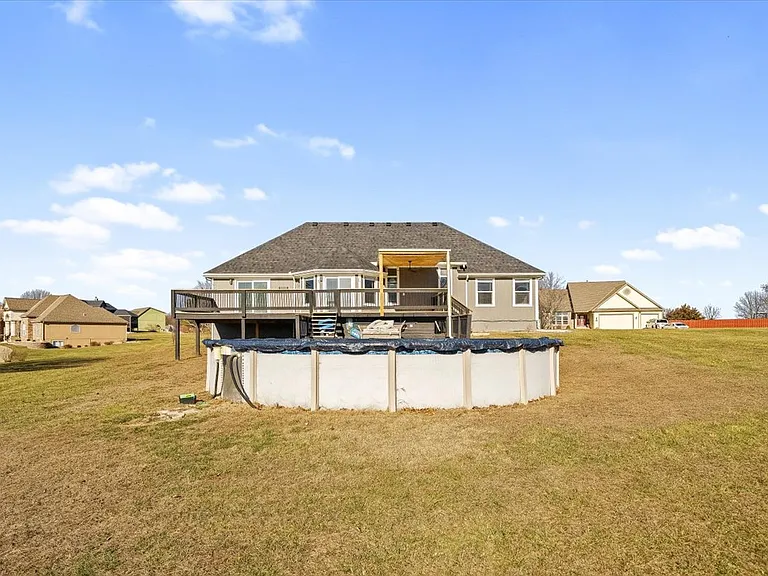 604 Canyon Dr — Photo 34