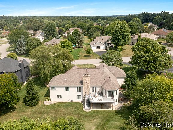 4th image of 6311 Summerhill Dr