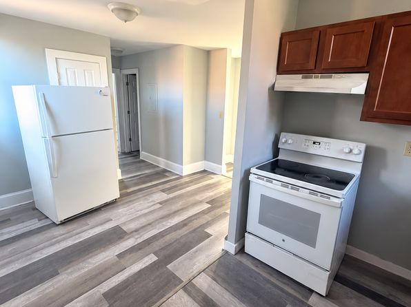 117 4th Ave #3