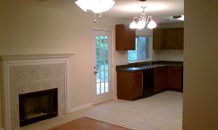 2nd image of 3200 Keenan Rd