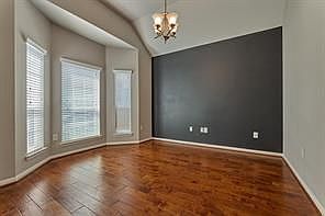 5th image of 10022 Elkwood Glen Ln