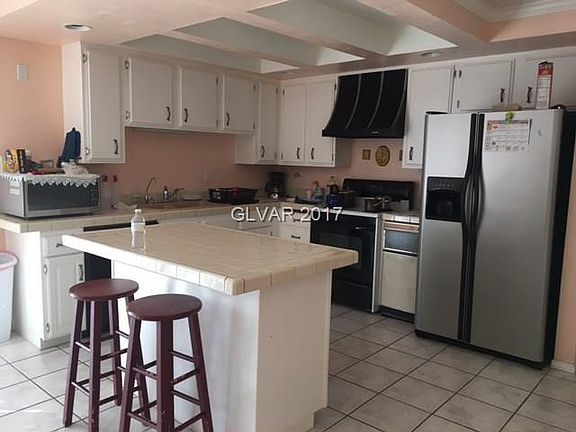 5th image of 309 Horn St #0