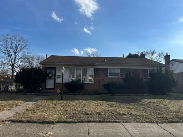 33021 Creston St, Westland, MI 48186