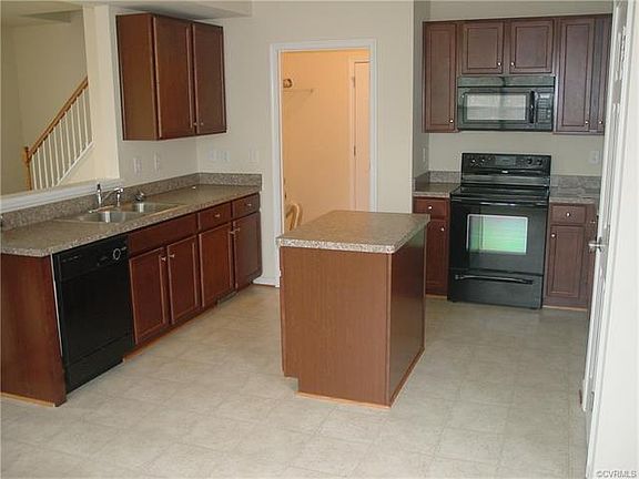 4th image of 2908 Allens Xing