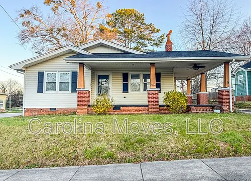 303 E A Ave Photo 1