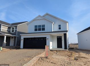 6737 104th St, Cottage Grove, MN 55016