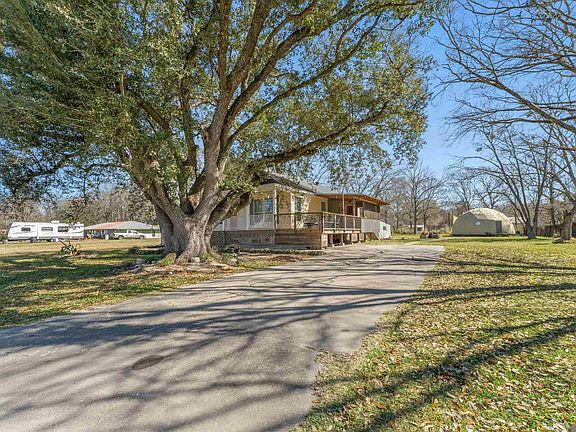 3rd image of 12068 Drozin Myers Rd