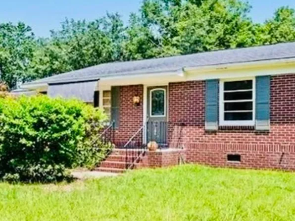 4750 Lang Ridge Dr, North Charleston, SC 29405