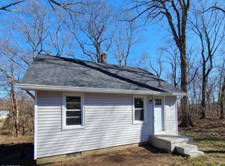 17 N 1st Ave, Landing, NJ 07850