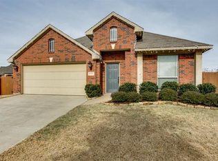 8157 Timber Fall Trl, Fort Worth, TX 76131