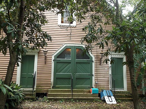 5th image of 527 Delaronde St