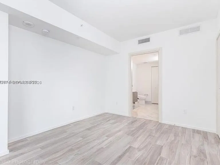 801 S Miami Avenue Rd #3006 — Photo 8