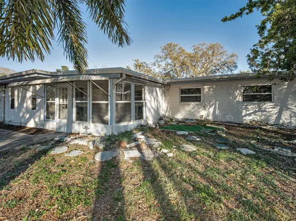 1361 Byron Dr, Clearwater, FL 33756