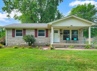 5302 Hosta Ln, Louisville, KY 40258