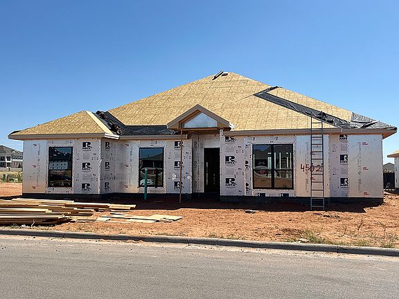 5th image of 4502 Heritage Oaks Dr