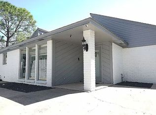 11319 Olympia Dr, Houston, TX 77077