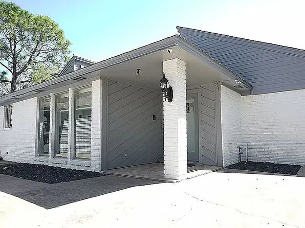 11319 Olympia Dr, Houston, TX 77077