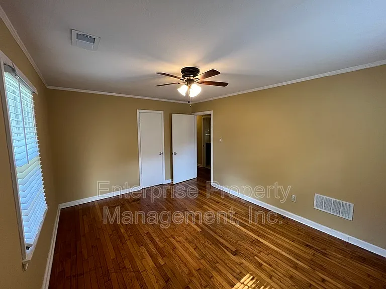 792 Saint Nick Dr — Photo 15