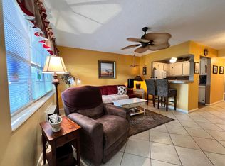 203 Camden Dr #I, West Palm Beach, FL 33417