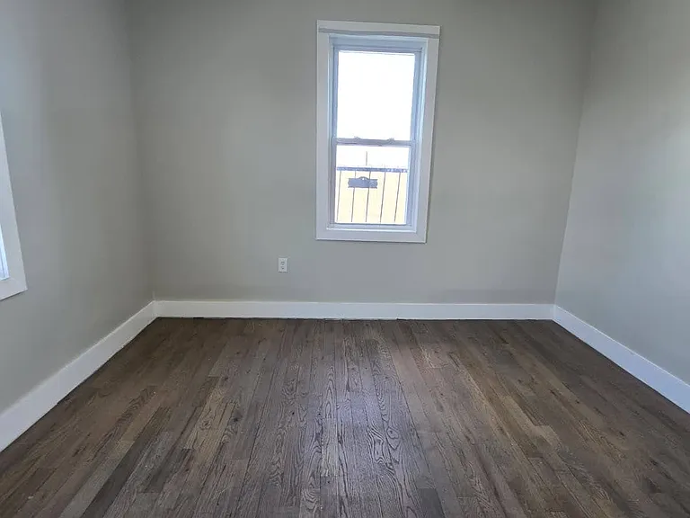 490 Rahway Ave #C55 — Photo 5