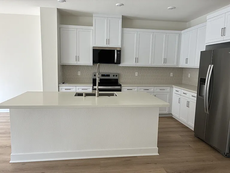3512 E Indigo Privado — Photo 1