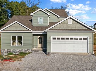 400 Hillvale Rd, Clinton, TN 37716