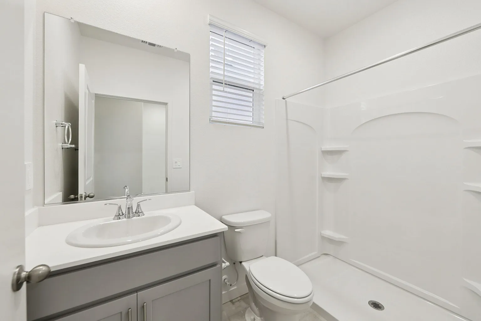 355 Viceroy Way photo 1