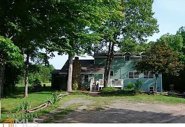 Great location just minutes from Hwy 515, Hwy 140!