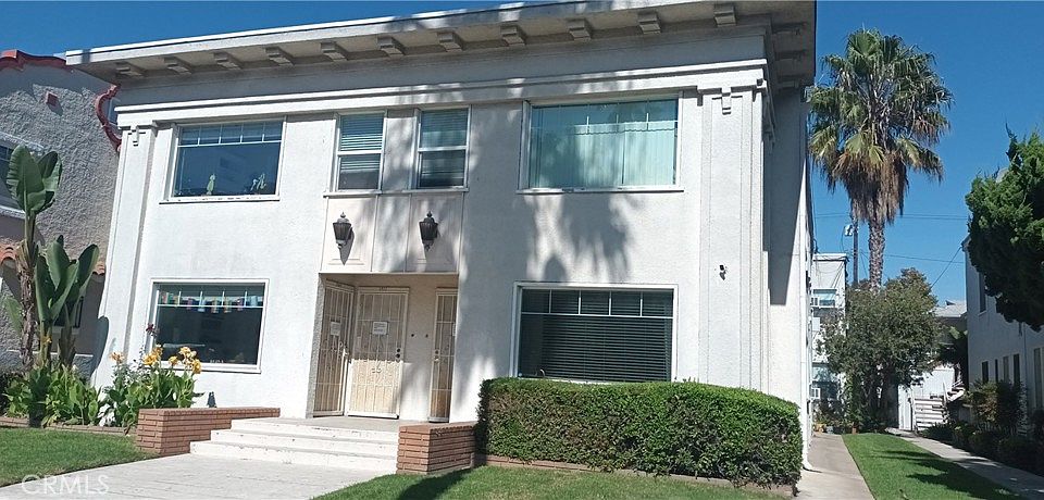 1st image of 1515 1/2 E Ocean Blvd