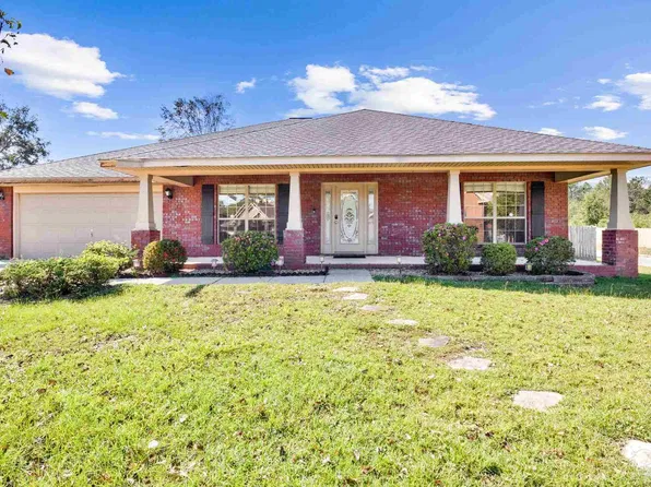 750 Mohegan Cir, Cantonment, FL 32533