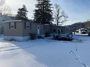 216 N Rhomberg Ave, Harpers Ferry, IA 52146