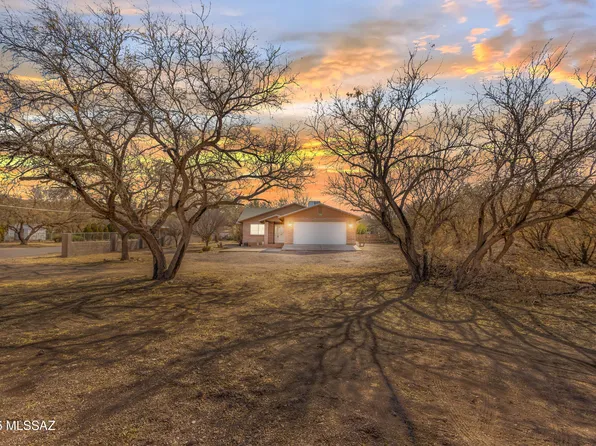 899 Calle Calabasas, Rio Rico, AZ 85648