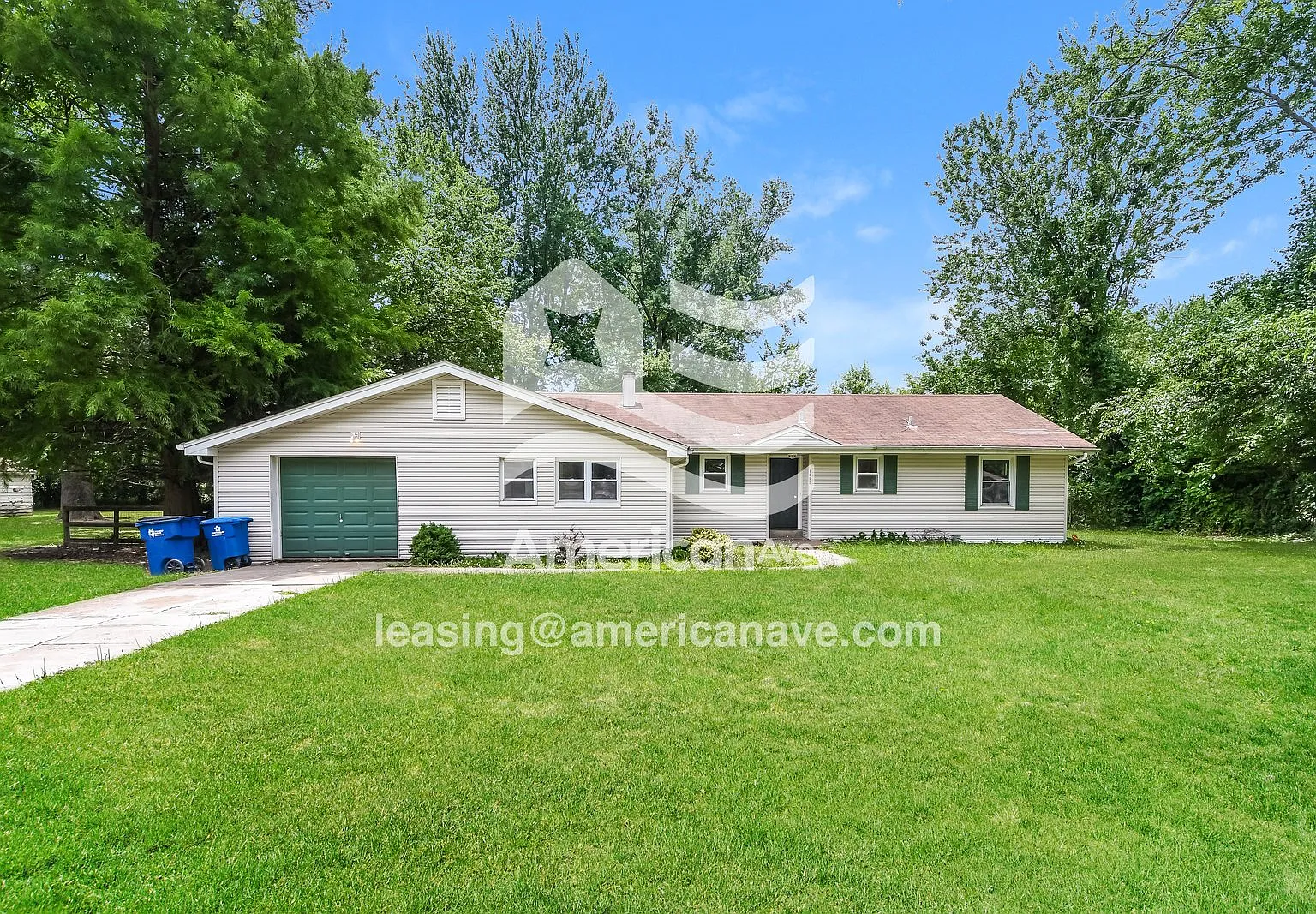 3 bed, 2.0 bath, 1444 sqft, $1,397 — Photo 1