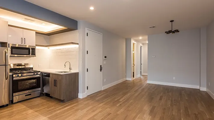 Rented by Nooklyn NYC LLC | media 40