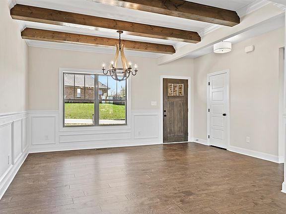2nd image of 124 Easthaven