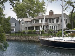 36 Flying Cloud Rd, Stamford, CT 06902