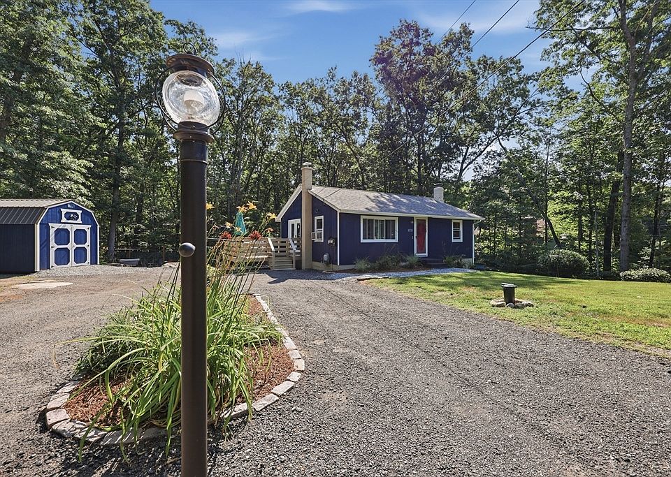 1st image of 43 Seaverns Bridge Rd
