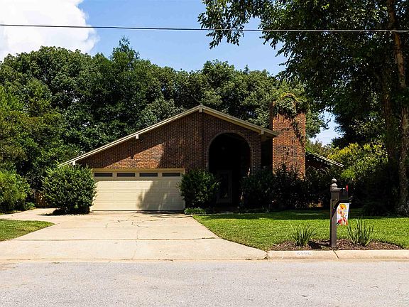 2nd image of 5720 Langley Ct