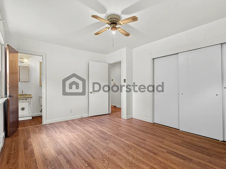 1217 Forestdale Dr — Photo 18
