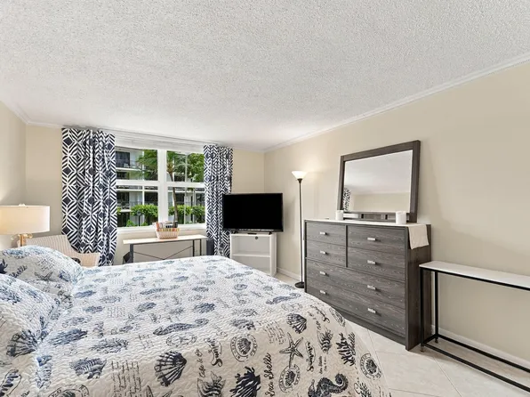 2000 S OCEAN Boulevard #LB, Lauderdale By The Sea, FL 33062