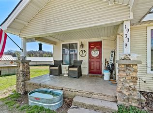 19339 Shankle Rd, Gentry, AR 72734