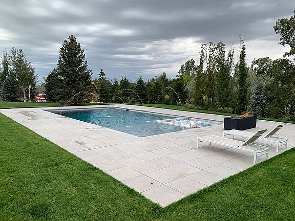 4th image of 11085 N Yarrow Cir