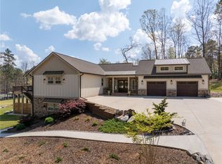 102 N Wynward Pointe Dr, Salem, SC 29676