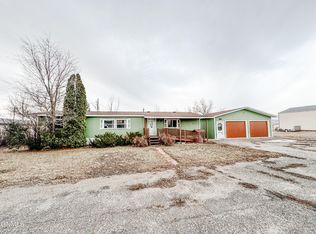 91 66th St E, Williston, ND 58801