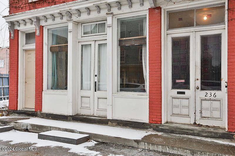 2nd image of 236 4th Street