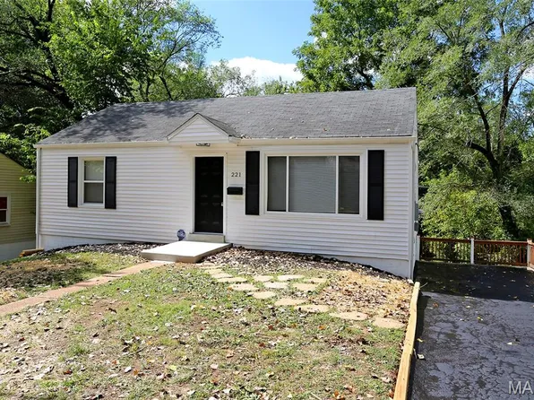 221 S Harvey Ave, Saint Louis, MO 63135