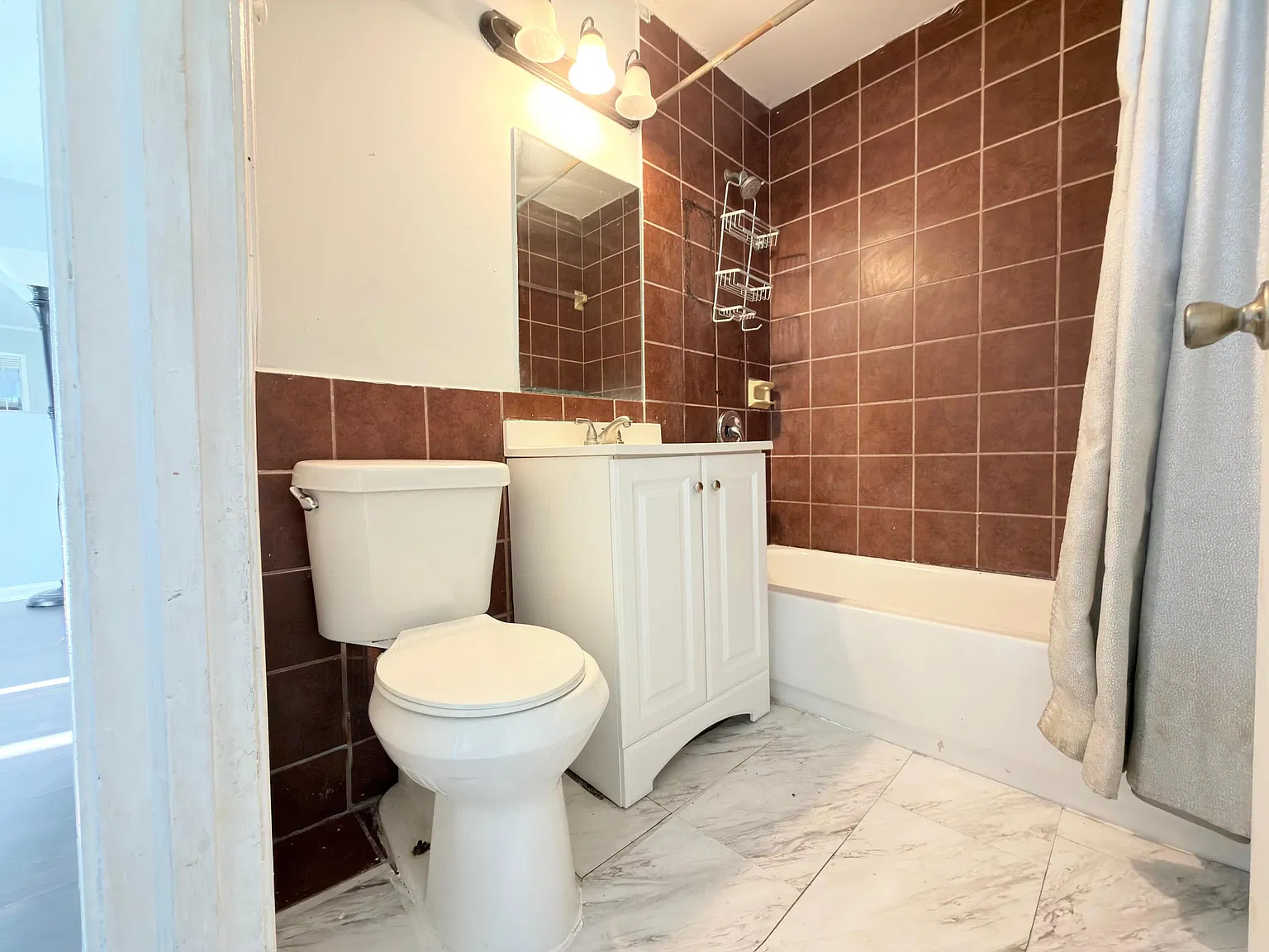 1 bed, 1.0 bath, 650 sqft, $1,695 — Photo 3
